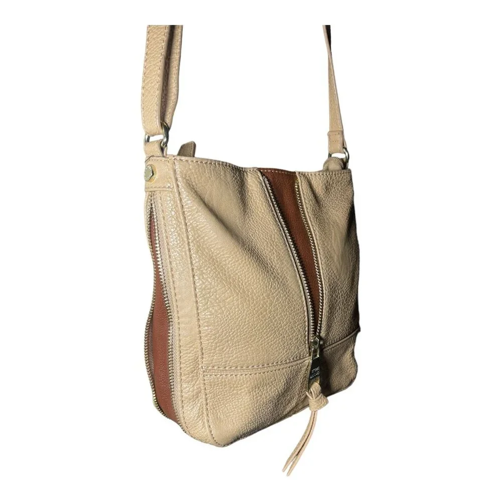 Steve Madden Tan Zippered Crossbody Bag